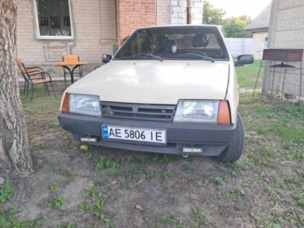 ВАЗ 2108 1987 в Павлограде на Automoto.ua Бежевый ВАЗ 2108, объемом двигателя 1.3 л и пробегом 39 тыс. км за 967 $, фото 1 на Automoto.ua
