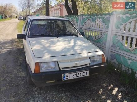 ВАЗ 2108 1987 у Пятихатках на Automoto.ua Бежевий ВАЗ 2108, об'ємом двигуна 1.3 л та пробігом 300 тис. км за 578 $, фото 1 на Automoto.ua