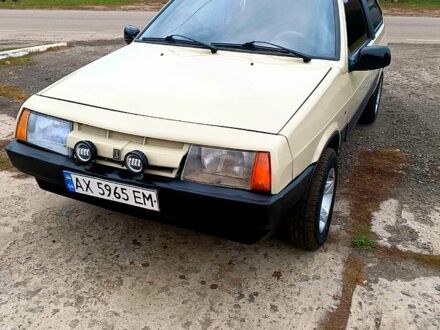 Бежевый ВАЗ 2108, объемом двигателя 1.1 л и пробегом 300 тыс. км за 1400 $, фото 1 на Automoto.ua