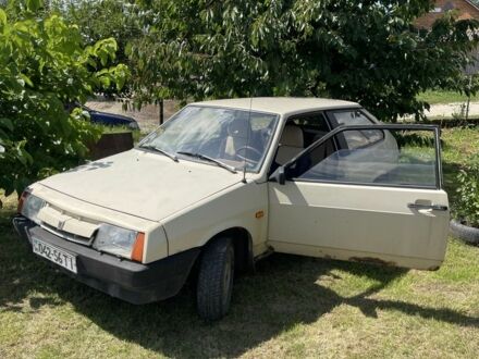 ВАЗ 2108 1988 в Тернополе на Automoto.ua Бежевый ВАЗ 2108, объемом двигателя 1.1 л и пробегом 200 тыс. км за 545 $, фото 1 на Automoto.ua