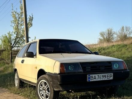 ВАЗ 2108 1988 в Новоукраинке на Automoto.ua Бежевый ВАЗ 2108, объемом двигателя 1.3 л и пробегом 3 тыс. км за 1300 $, фото 1 на Automoto.ua
