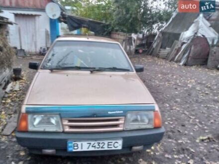 Бежевый ВАЗ 2108, объемом двигателя 1.29 л и пробегом 200 тыс. км за 800 $, фото 1 на Automoto.ua
