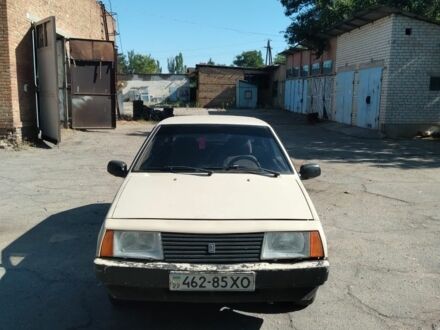 ВАЗ 2108 1988 в Херсоне на Automoto.ua Бежевый ВАЗ 2108, объемом двигателя 0 л и пробегом 300 тыс. км за 695 $, фото 1 на Automoto.ua