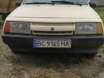 ВАЗ 2108 1988 в Львове на Automoto.ua Бежевый ВАЗ 2108, объемом двигателя 1.3 л и пробегом 150 тыс. км за 700 $, фото 1 на Automoto.ua