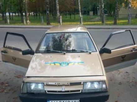 ВАЗ 2108 1988 у Конотопе на Automoto.ua Бежевий ВАЗ 2108, об'ємом двигуна 1.29 л та пробігом 188 тис. км за 602 $, фото 1 на Automoto.ua