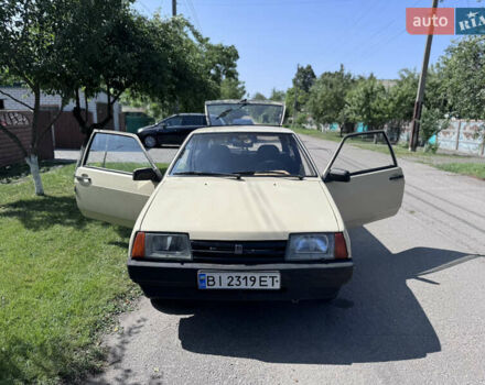 Бежевый ВАЗ 2108, объемом двигателя 1.29 л и пробегом 244 тыс. км за 723 $, фото 1 на Automoto.ua