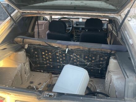 Бежевый ВАЗ 2108, объемом двигателя 1.3 л и пробегом 150 тыс. км за 500 $, фото 1 на Automoto.ua