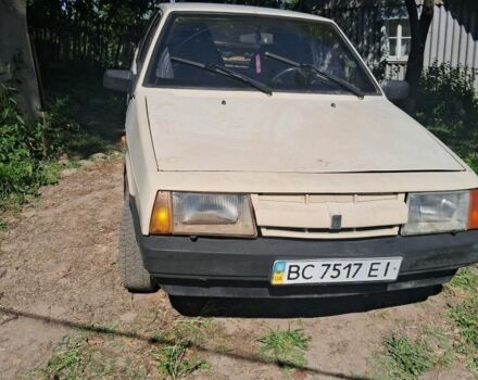 Бежевый ВАЗ 2108, объемом двигателя 1.3 л и пробегом 200 тыс. км за 313 $, фото 1 на Automoto.ua