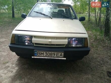ВАЗ 2108 1988 в Киеве на Automoto.ua Бежевый ВАЗ 2108, объемом двигателя 1.29 л и пробегом 222 тыс. км за 700 $, фото 1 на Automoto.ua