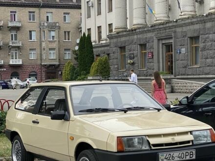 ВАЗ 2108 1988 у Луцьку на Automoto.ua Бежевий ВАЗ 2108, об'ємом двигуна 1.1 л та пробігом 84 тис. км за 1300 $, фото 1 на Automoto.ua