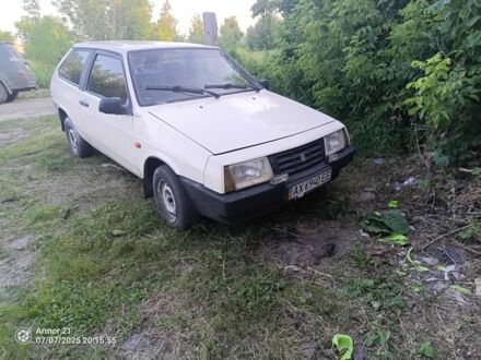 ВАЗ 2108 1989 у Конотопе на Automoto.ua Бежевий ВАЗ 2108, об'ємом двигуна 1.1 л та пробігом 100 тис. км за 800 $, фото 1 на Automoto.ua