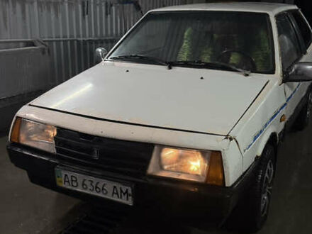 Бежевый ВАЗ 2108, объемом двигателя 1.5 л и пробегом 233 тыс. км за 500 $, фото 1 на Automoto.ua