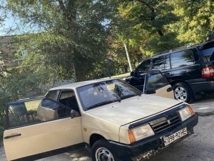ВАЗ 2108 1989 у Запоріжжя на Automoto.ua Бежевий ВАЗ 2108, об'ємом двигуна 1.5 л та пробігом 777 тис. км за 450 $, фото 1 на Automoto.ua