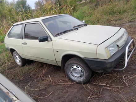 ВАЗ 2108 1990 в Белополье на Automoto.ua Бежевый ВАЗ 2108, объемом двигателя 0 л и пробегом 1 тыс. км за 377 $, фото 1 на Automoto.ua