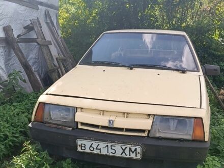 Бежевый ВАЗ 2108, объемом двигателя 0 л и пробегом 150 тыс. км за 15000 $, фото 1 на Automoto.ua