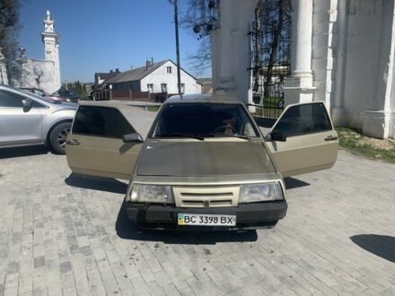 ВАЗ 2108 1990 у Тернополі на Automoto.ua Бежевий ВАЗ 2108, об'ємом двигуна 0 л та пробігом 76 тис. км за 800 $, фото 1 на Automoto.ua