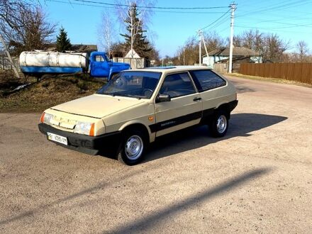 Бежевий ВАЗ 2108, об'ємом двигуна 1.3 л та пробігом 200 тис. км за 850 $, фото 1 на Automoto.ua