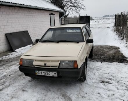 Бежевый ВАЗ 2108, объемом двигателя 0 л и пробегом 200 тыс. км за 809 $, фото 1 на Automoto.ua