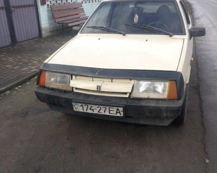 Бежевый ВАЗ 2108, объемом двигателя 0 л и пробегом 230 тыс. км за 831 $, фото 1 на Automoto.ua