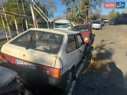 ВАЗ 2108 1996 у Смеле на Automoto.ua Бежевий ВАЗ 2108, об'ємом двигуна 1.5 л та пробігом 180 тис. км за 144 $, фото 1 на Automoto.ua