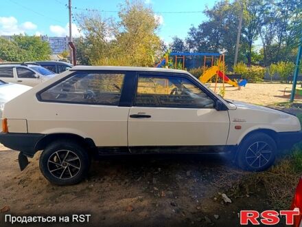 Бежевый ВАЗ 2108, объемом двигателя 1.5 л и пробегом 300 тыс. км за 1300 $, фото 1 на Automoto.ua