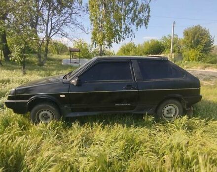 Черный ВАЗ 2108, объемом двигателя 1.3 л и пробегом 100 тыс. км за 650 $, фото 3 на Automoto.ua
