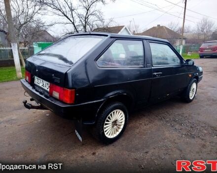 Черный ВАЗ 2108, объемом двигателя 1.5 л и пробегом 152 тыс. км за 650 $, фото 3 на Automoto.ua