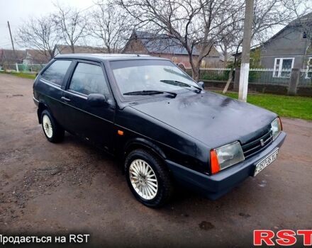 Черный ВАЗ 2108, объемом двигателя 1.5 л и пробегом 152 тыс. км за 650 $, фото 2 на Automoto.ua