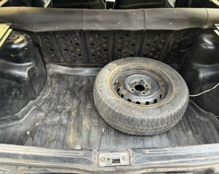 Черный ВАЗ 2108, объемом двигателя 1.3 л и пробегом 300 тыс. км за 500 $, фото 5 на Automoto.ua