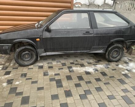 Черный ВАЗ 2108, объемом двигателя 1.5 л и пробегом 300 тыс. км за 473 $, фото 3 на Automoto.ua