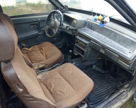 Черный ВАЗ 2108, объемом двигателя 1.5 л и пробегом 369 тыс. км за 577 $, фото 2 на Automoto.ua