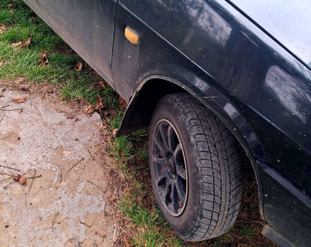 Черный ВАЗ 2108, объемом двигателя 1.5 л и пробегом 303 тыс. км за 1550 $, фото 3 на Automoto.ua