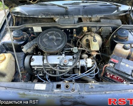 Черный ВАЗ 2108, объемом двигателя 1.5 л и пробегом 151 тыс. км за 1050 $, фото 7 на Automoto.ua