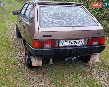 Черный ВАЗ 2108, объемом двигателя 0.2 л и пробегом 500 тыс. км за 858 $, фото 3 на Automoto.ua