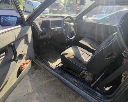 Черный ВАЗ 2108, объемом двигателя 1.5 л и пробегом 500 тыс. км за 899 $, фото 3 на Automoto.ua