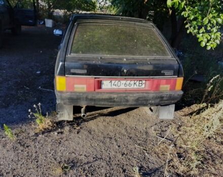 Черный ВАЗ 2108, объемом двигателя 1.3 л и пробегом 200 тыс. км за 650 $, фото 2 на Automoto.ua