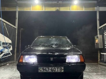 ВАЗ 2108 1986 у Червонограде на Automoto.ua Чорний ВАЗ 2108, об'ємом двигуна 0 л та пробігом 92 тис. км за 700 $, фото 1 на Automoto.ua