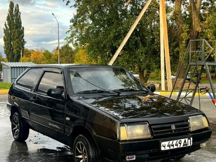 Черный ВАЗ 2108, объемом двигателя 1.5 л и пробегом 260 тыс. км за 700 $, фото 1 на Automoto.ua