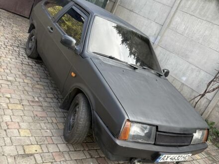 Черный ВАЗ 2108, объемом двигателя 1.3 л и пробегом 300 тыс. км за 500 $, фото 1 на Automoto.ua