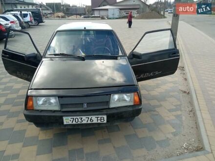 ВАЗ 2108 1990 у Луцьку на Automoto.ua Чорний ВАЗ 2108, об'ємом двигуна 1.1 л та пробігом 250 тис. км за 1000 $, фото 1 на Automoto.ua