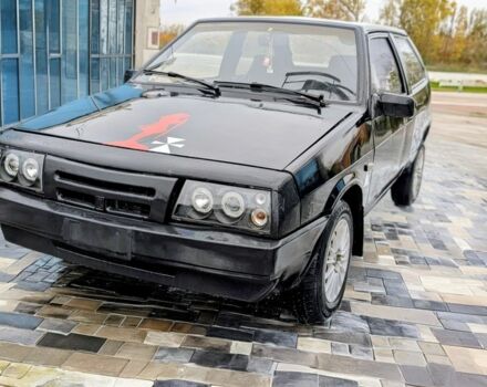 Черный ВАЗ 2108, объемом двигателя 1.5 л и пробегом 500 тыс. км за 899 $, фото 1 на Automoto.ua