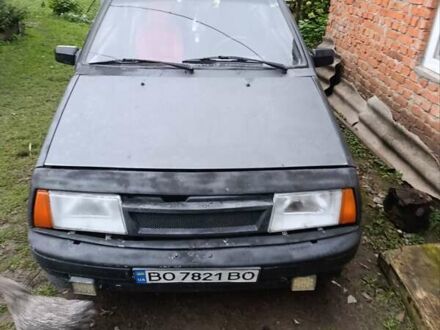 Черный ВАЗ 2108, объемом двигателя 1.29 л и пробегом 250 тыс. км за 950 $, фото 1 на Automoto.ua