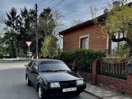 Черный ВАЗ 2108, объемом двигателя 1.3 л и пробегом 999 тыс. км за 1500 $, фото 1 на Automoto.ua