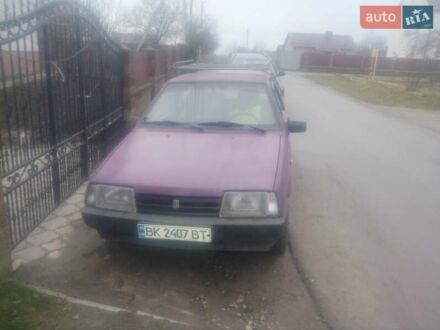 ВАЗ 2108 1986 у Рівному на Automoto.ua Фіолетовий ВАЗ 2108, об'ємом двигуна 1.29 л та пробігом 150 тис. км за 650 $, фото 1 на Automoto.ua