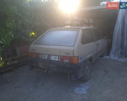 Коричневый ВАЗ 2108, объемом двигателя 0 л и пробегом 100 тыс. км за 500 $, фото 2 на Automoto.ua