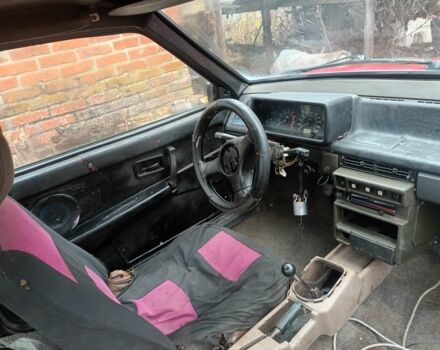 Красный ВАЗ 2108, объемом двигателя 1.5 л и пробегом 80 тыс. км за 600 $, фото 4 на Automoto.ua