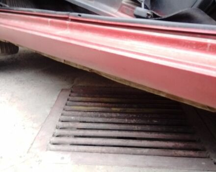 Красный ВАЗ 2108, объемом двигателя 1.3 л и пробегом 300 тыс. км за 700 $, фото 2 на Automoto.ua