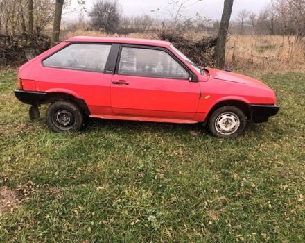 Красный ВАЗ 2108, объемом двигателя 1.5 л и пробегом 80 тыс. км за 600 $, фото 1 на Automoto.ua