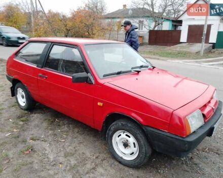 Красный ВАЗ 2108, объемом двигателя 1.29 л и пробегом 200 тыс. км за 1930 $, фото 1 на Automoto.ua