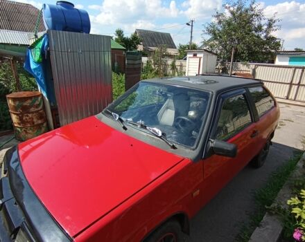 Красный ВАЗ 2108, объемом двигателя 1.3 л и пробегом 300 тыс. км за 1100 $, фото 1 на Automoto.ua